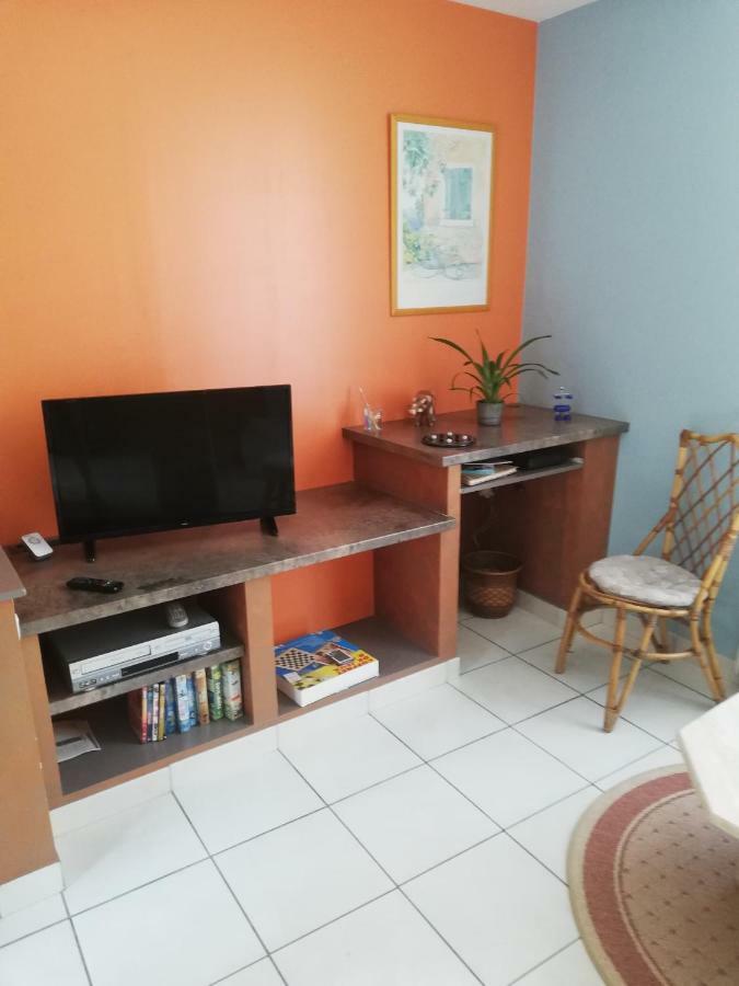 Au Petit Jardin Holiday home *